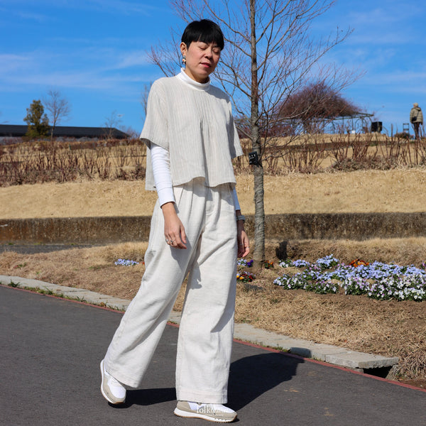 Closed-loop Tie-up Shortsleeve Blouse (Pre-order)'