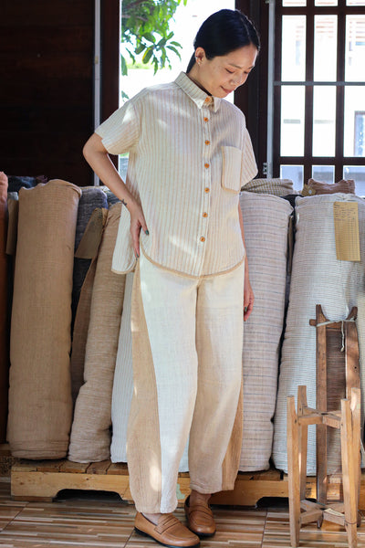 Closed-loop Shortsleeve Light Blouse