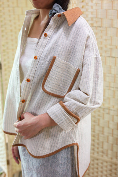 Closed-loop Longsleeve Light Blouse