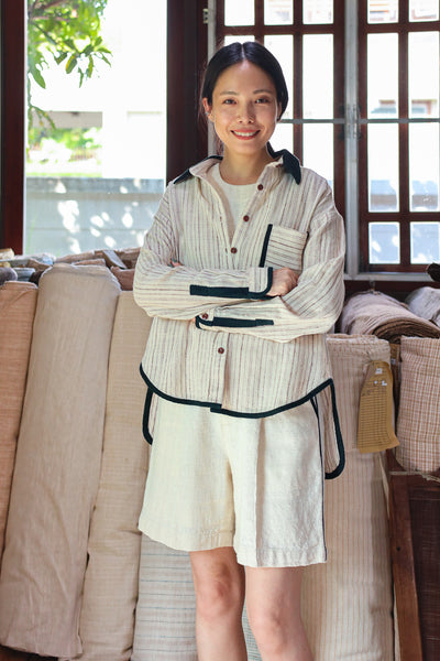 Closed-loop Longsleeve Light Blouse