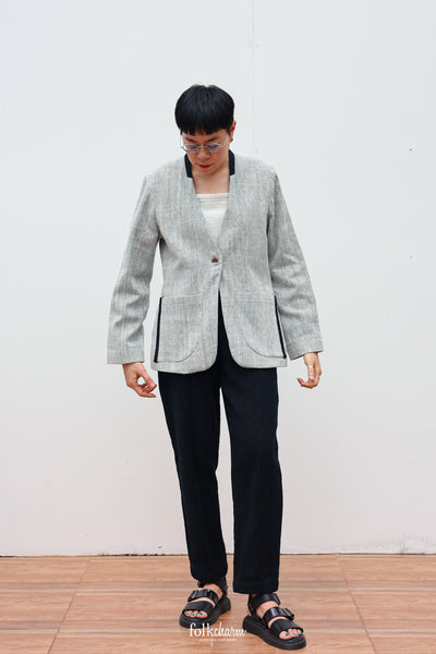 Buak Blue Relaxed-fit Collarless Blazer