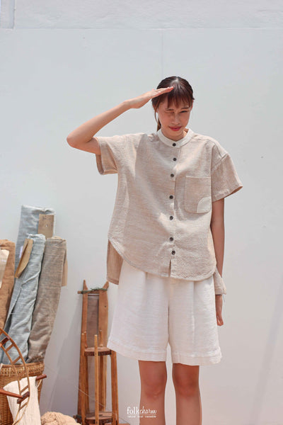 Parrot Loose-fit Band Collar Shortsleeve Shirt