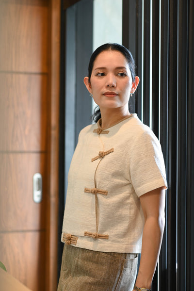 R-Muay Side Button Blouse (Pre-order)