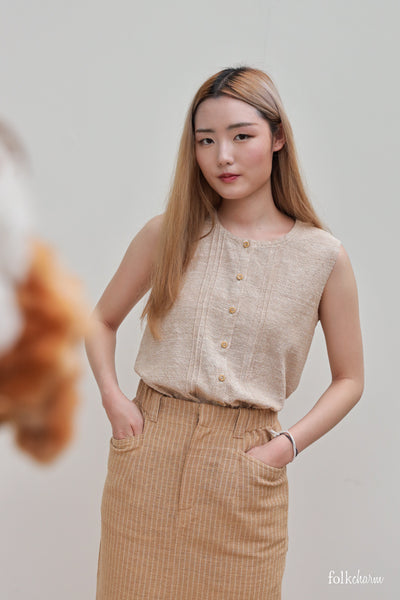 Tuck Sleeveless Blouse (Pre-order)'