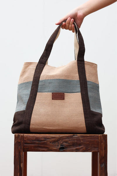 Tote to the Future (L) with Zipper