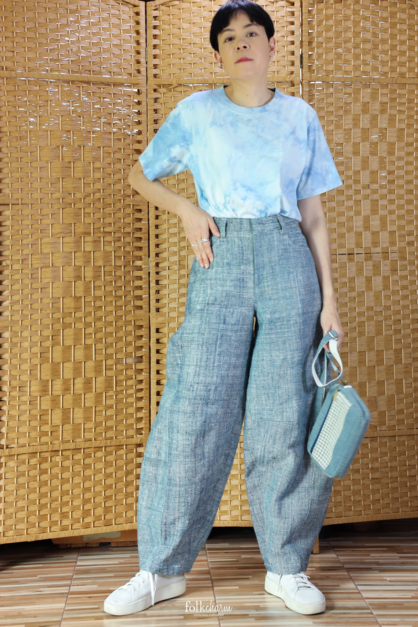 Barrel-leg Trousers