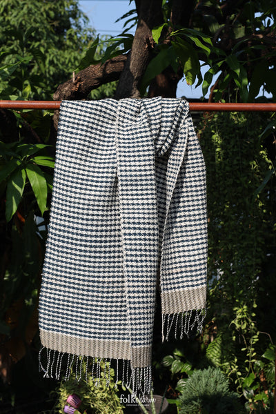 Grandma Jay Four Treadle Weave Shawl - *New Click to more*