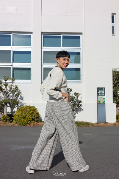 Extra-Wide Trousers in Complicated Ebony