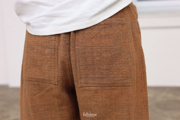 Barrel-leg Trousers in Buak Brown
