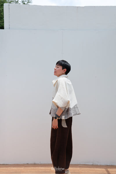 Kimono Shortsleeved Blouse in Deep Ebony