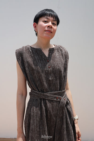 Sleeveless Two-way Dress in  Ebony