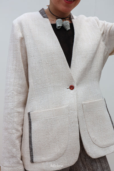 Relaxed-fit Collarless Blazer in White