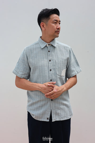 Men's *Circular* Relaxed Fit Spread Collar Shortsleeve Shirt