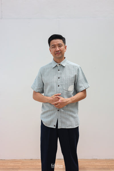 Men's *Circular* Relaxed Fit Spread Collar Shortsleeve Shirt