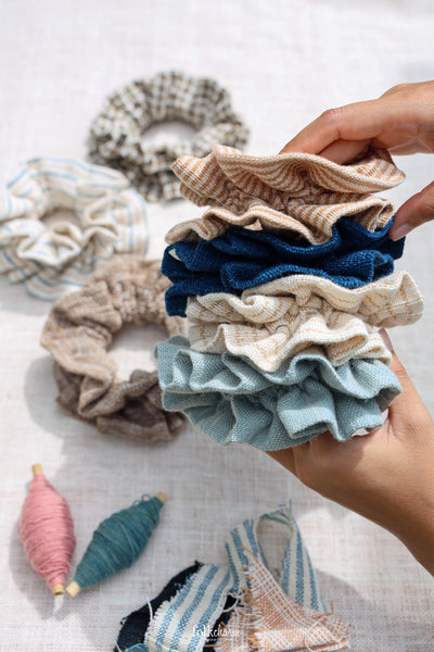 บุษบา (Bud-sa-ba) Ruffle scrunchie