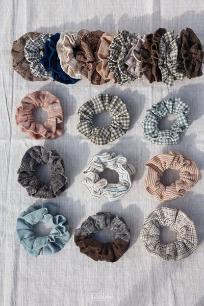 บุษบา (Bud-sa-ba) Ruffle scrunchie
