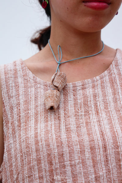 ยี่หุบ (Yi-hoop) Choker