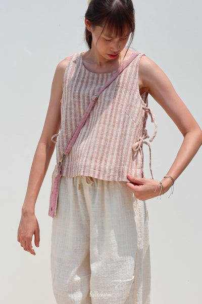 Side-Tie Sleeveless Blouse in Huchang-Red