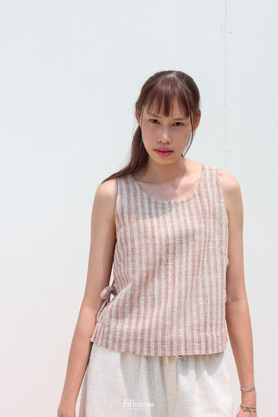 Side-Tie Sleeveless Blouse in Huchang-Red