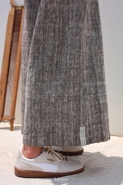 Extra-Wide Trousers in Ebony Gray