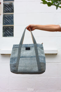 Tote to the Future (L) with Zipper